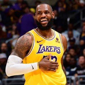 Meet your Posher, Corey